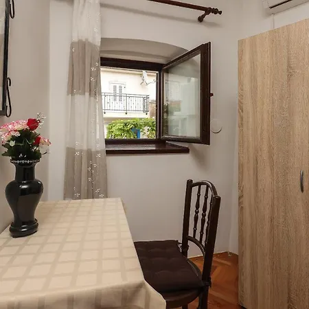 Casa Di Nives Apartamento Krk Town