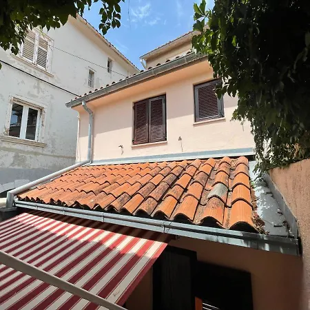 Casa Di Nives Krk Town