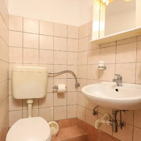 Casa Di Nives アパート