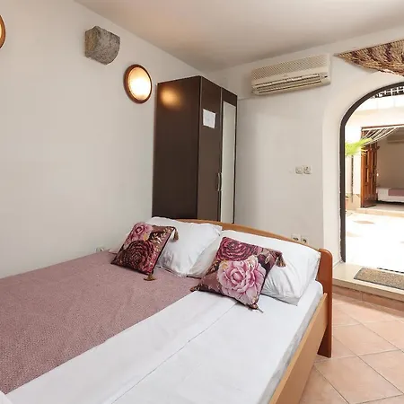 Casa Di Nives アパート *