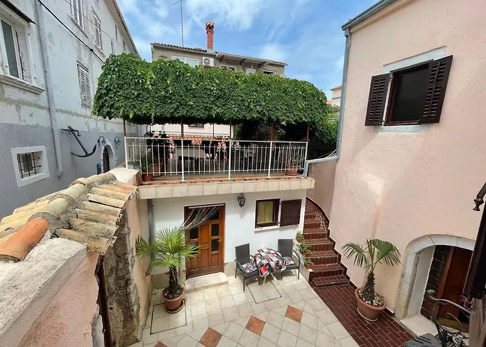 Casa Di Nives Krk Town